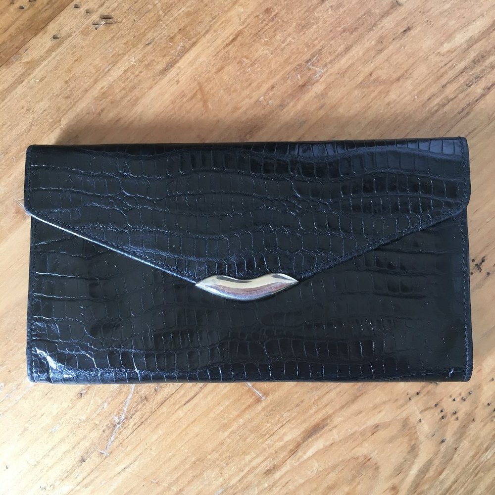 Vintage Black Snakeskin Clutch/Wallet Silver Clasp